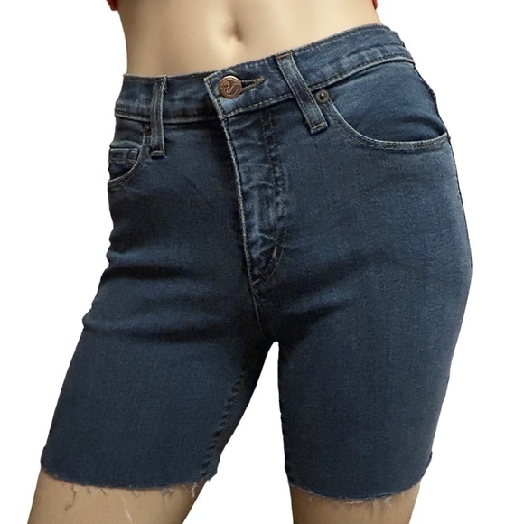 YOGA JEANS Shorts Cutoff Bermuda Denim 5-Pocket Dungaree Made in Canada Cotton - Picture 1 of 10